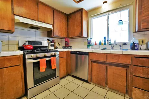 955 Murphy Dr, Lemoore, CA 93245 photo 14