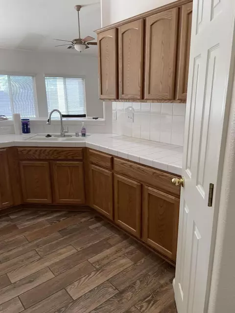 1059 Sorrel Ave, Lemoore, CA 93245 photo 9