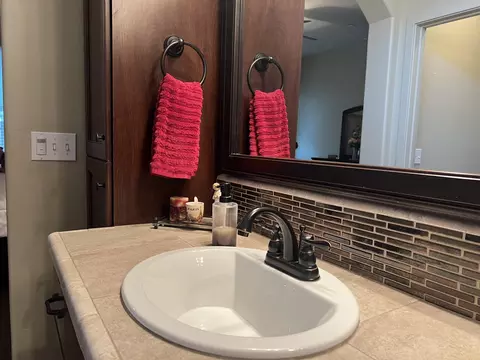 1499 Durango St, Tulare, CA 93274 photo 16