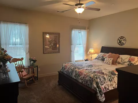 1499 Durango St, Tulare, CA 93274 photo 13