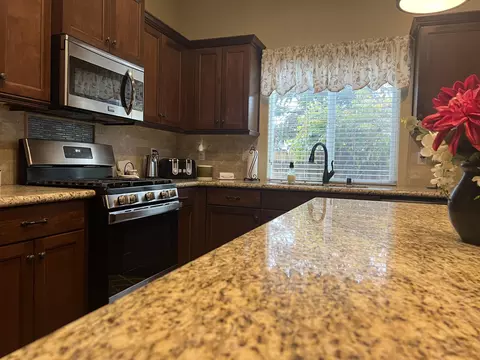 1499 Durango St, Tulare, CA 93274 photo 11