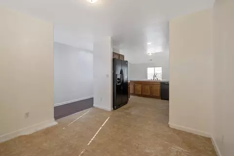 4432 E Vista Ave, Visalia, CA 93292 photo 11