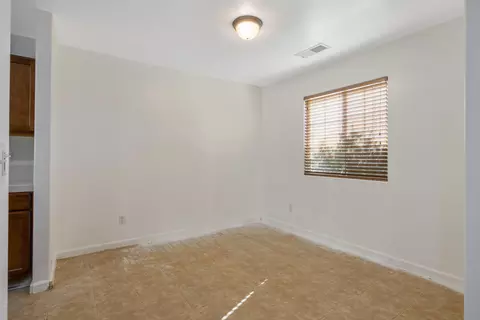 4432 E Vista Ave, Visalia, CA 93292 photo 9