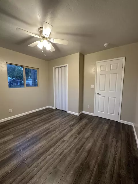 415 E Race Ave, Visalia, CA 93291 photo 8