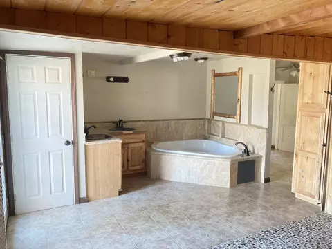 1125 Woodworth Ave, Clovis, CA 93612 photo 9