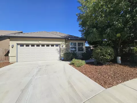 340 S Wind Ct, Visalia, CA 93292