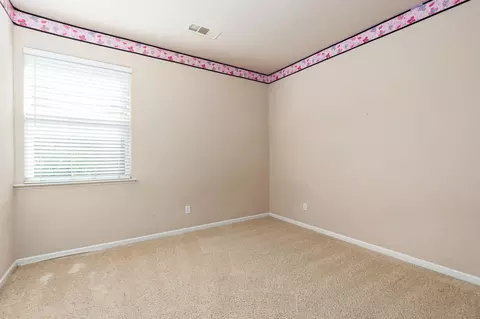 1331 E Dorothea Ave, Visalia, CA 93292 photo 23