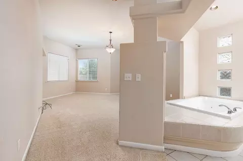 1331 E Dorothea Ave, Visalia, CA 93292 photo 14