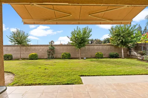 1331 E Dorothea Ave, Visalia, CA 93292 photo 30