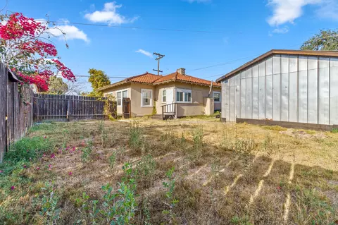 130 E Mariposa St, Dinuba, CA 93618 photo 20