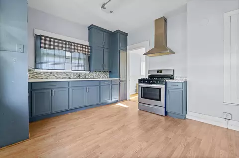 130 E Mariposa St, Dinuba, CA 93618 photo 8