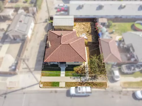 130 E Mariposa St, Dinuba, CA 93618 photo 21