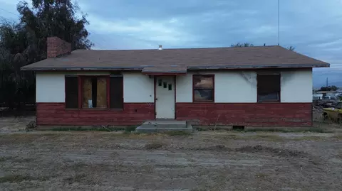 772 Hemlock Ave, Porterville, CA 93257