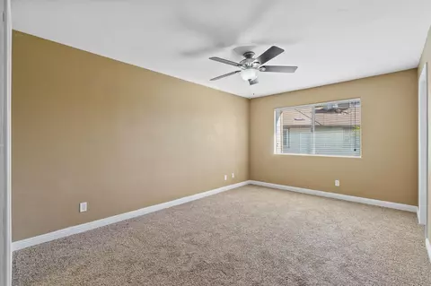 2012 E Laura Ave, Visalia, CA 93292 photo 25