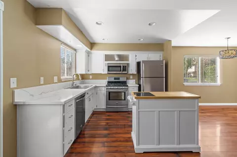 2012 E Laura Ave, Visalia, CA 93292 photo 5