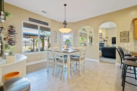 801 Davis St, Exeter, CA 93221 photo 15