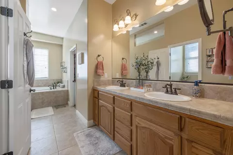 801 Davis St, Exeter, CA 93221 photo 34