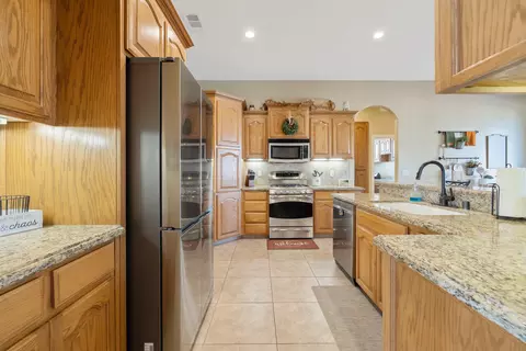 801 Davis St, Exeter, CA 93221 photo 19