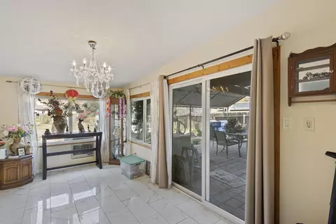 856 E Academy Ave, Tulare, CA 93274 photo 7