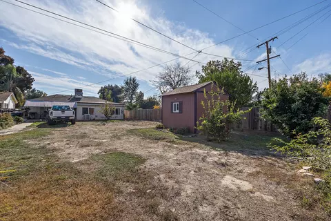 856 E Academy Ave, Tulare, CA 93274 photo 15