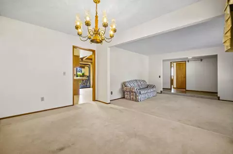 2411 E Hillcrest Ct, Visalia, CA 93292 photo 14