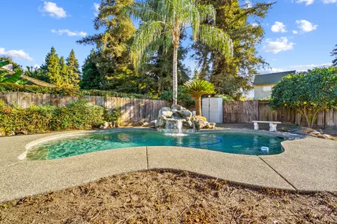 2411 E Hillcrest Ct, Visalia, CA 93292 photo 45