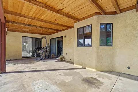 2411 E Hillcrest Ct, Visalia, CA 93292 photo 37