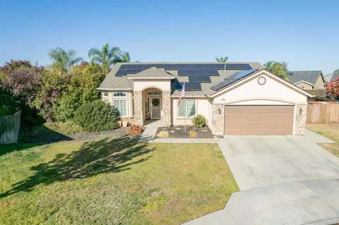 6504 E Fender Ave, Fresno, CA 93727