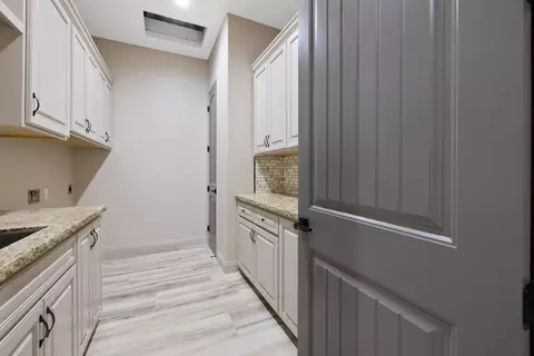 562 E Palma Villa St, Exeter, CA 93221 photo 51