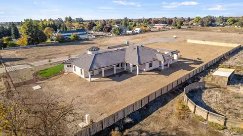 562 E Palma Villa St, Exeter, CA 93221 photo 93