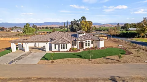 562 E Palma Villa St, Exeter, CA 93221 photo 91