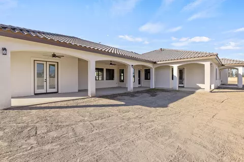 562 E Palma Villa St, Exeter, CA 93221 photo 87