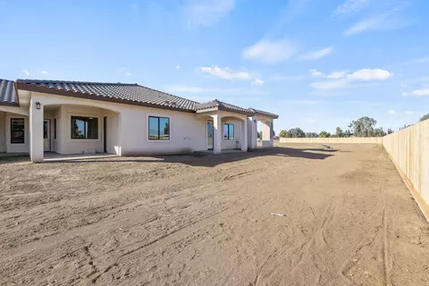 562 E Palma Villa St, Exeter, CA 93221 photo 84