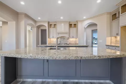 562 E Palma Villa St, Exeter, CA 93221 photo 30