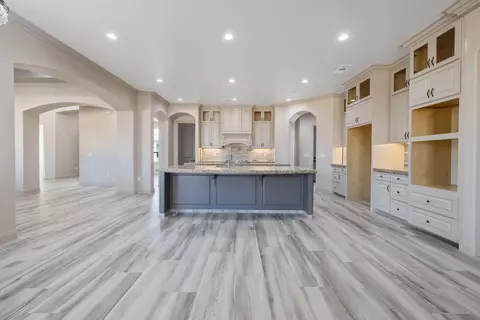 562 E Palma Villa St, Exeter, CA 93221 photo 28