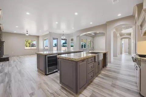 562 E Palma Villa St, Exeter, CA 93221 photo 35