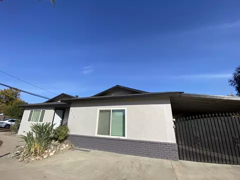 502 S E St, Tulare, CA 93274 photo 3