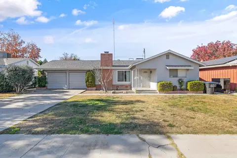 2227 S Terrace St, Visalia, CA 93277
