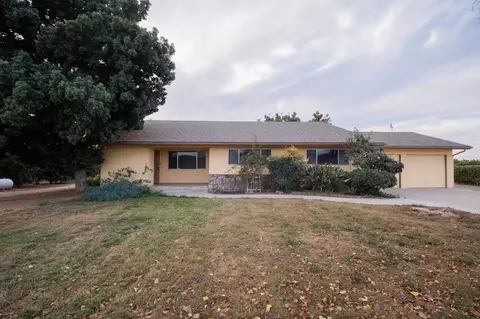 20439 Road 212, Lindsay, CA 93247