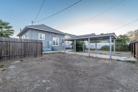230 E 11th St, Hanford, CA 93230 photo 20