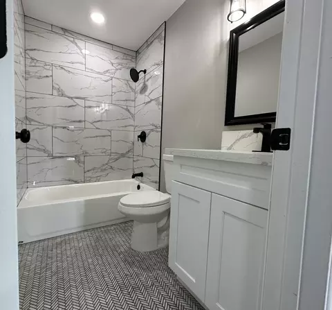 702 Dover St, Delano, CA 93215 photo 8