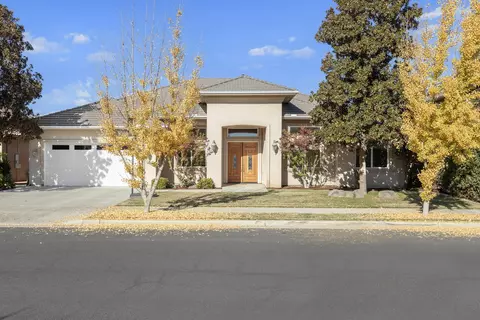 4800 W Wren Ave, Visalia, CA 93291