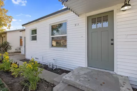 511 E Myrtle St, Hanford, CA 93230 photo 4