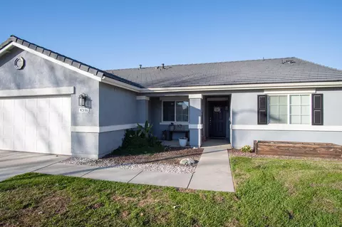 4316 E Oak Ave, Visalia, CA 93292 photo 2