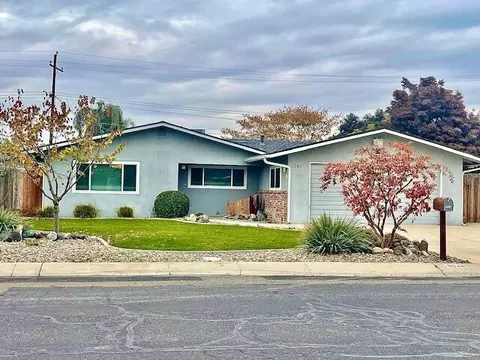 3946 W Judy Ave, Visalia, CA 93277