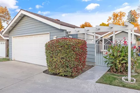 1930 S Cain St, Visalia, CA 93292