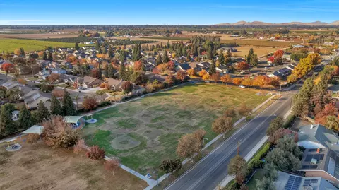 1401 Willow St, Exeter, CA 93221 photo 31