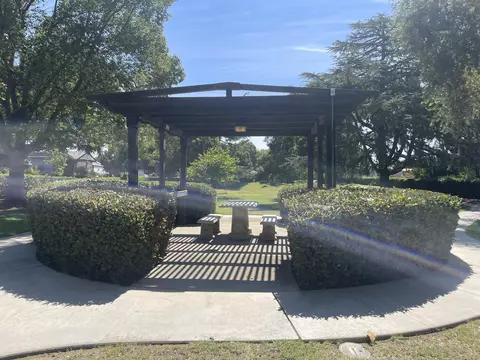 3103 S Avocado St, Visalia, CA 93277 photo 13
