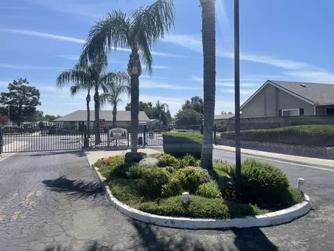 3103 S Avocado St, Visalia, CA 93277 photo 14