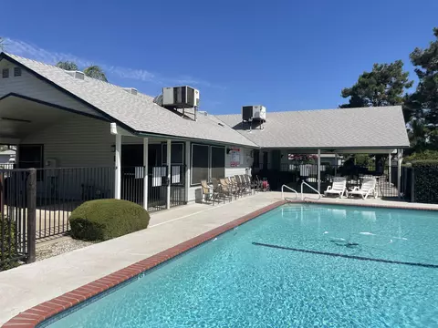 3103 S Avocado St, Visalia, CA 93277 photo 9